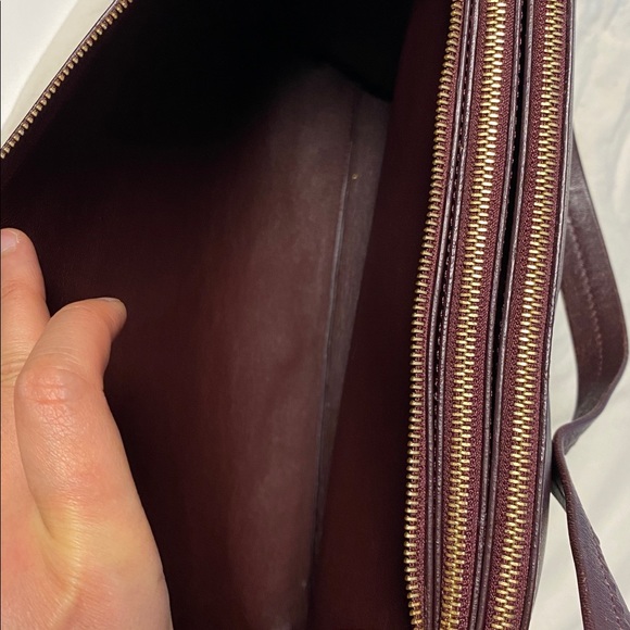 Authentic burgundy oversized trio bag preowned - Picture 10 of 15
